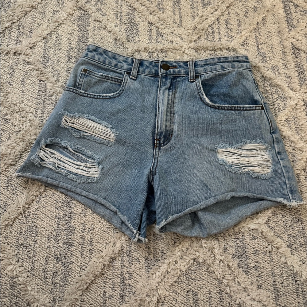 Billabong high rise shorts